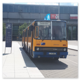 IKARUS 280.02 (Wagen 208) auf Sonderfahrt im Leipziger Norden